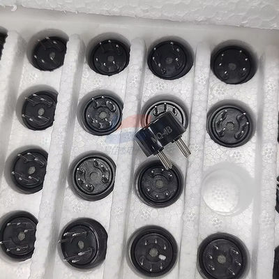 Endüstriyel 20C ± 2C Tem 55% ± 5% RH Nem 10 Yıllık Yaşam Süresi için Uzun Sürekli Yanıcı Gaz Sensörü MQ-4B