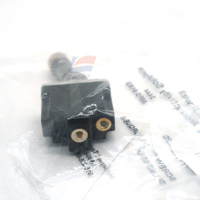 YJJ 1TL1-2D Aracın ışıklarını kontrol etmek için anahtarın döndürülmesi ve döndürülmesi kullanılır.